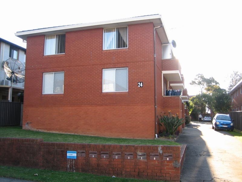 Fairfield NSW 2165