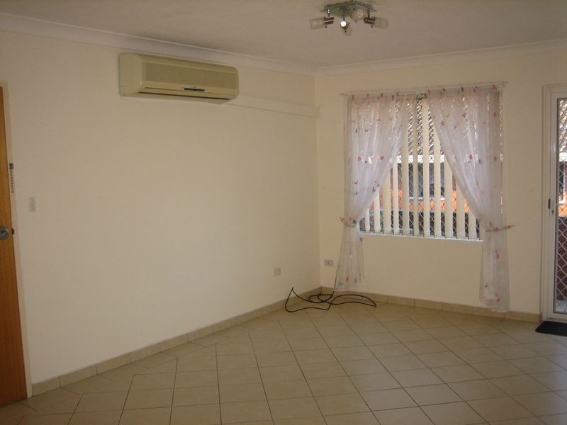 Fairfield NSW 2165