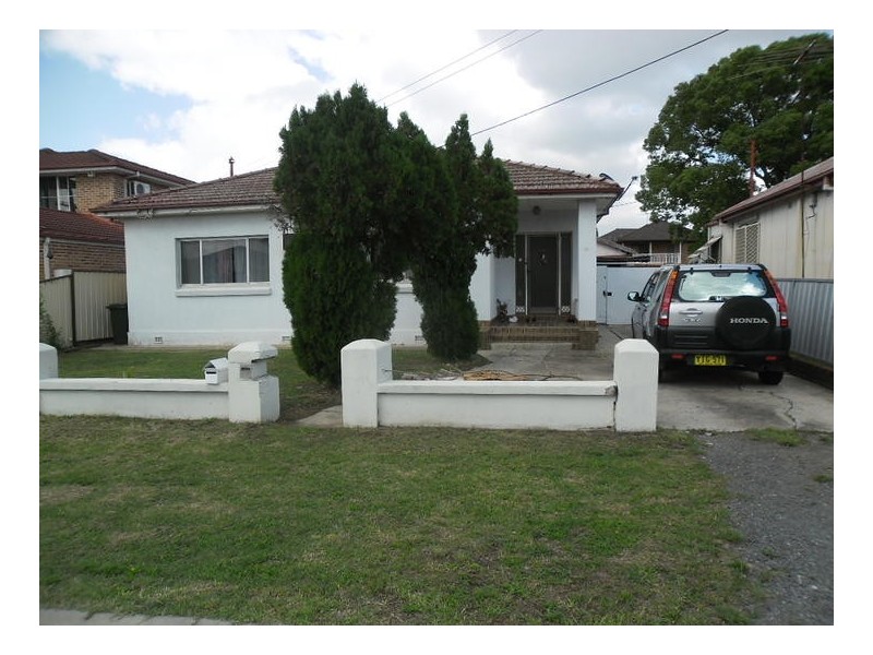 25 Hedges Street, Fairfield NSW 2165