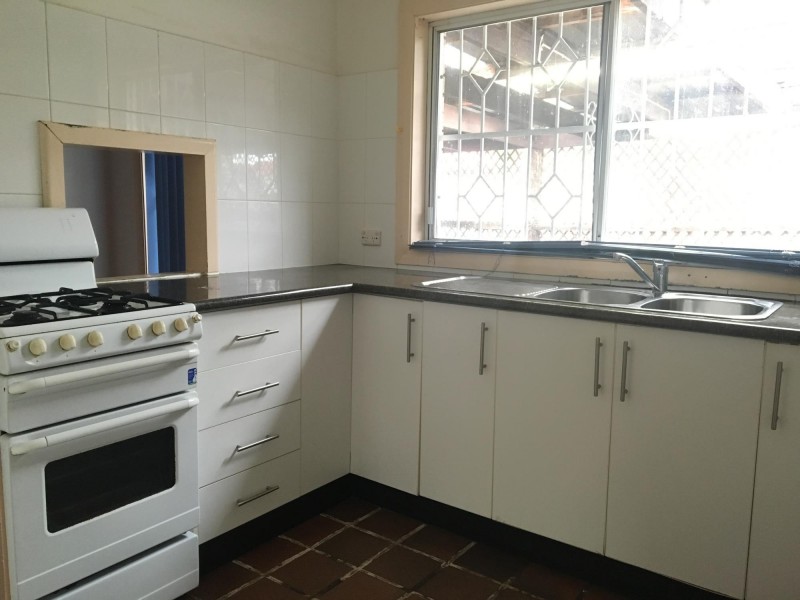 12 Francis Street, Fairfield NSW 2165