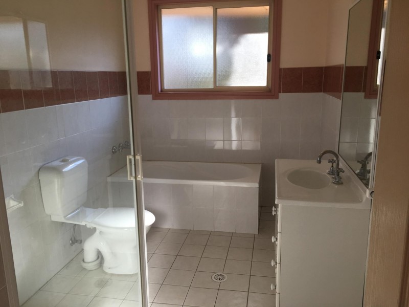 2/45 Railway Parade, Fairfield NSW 2165