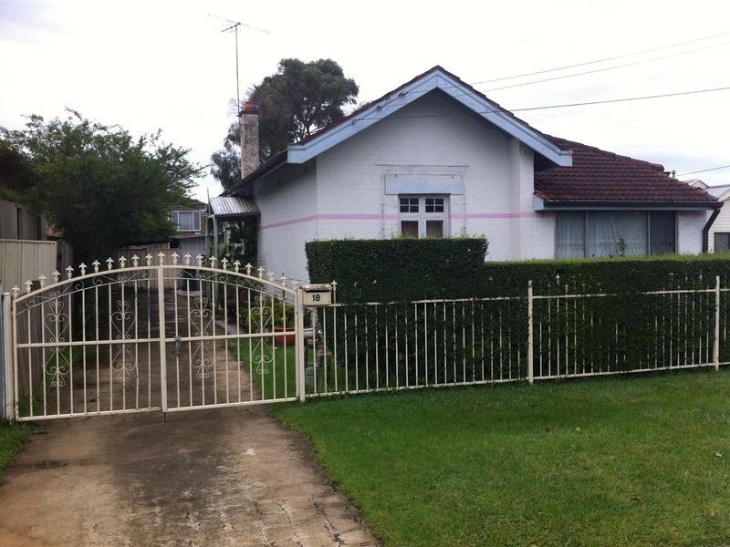 Fairfield East NSW 2165