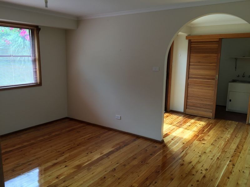 9 Webb Close, Edensor Park NSW 2176