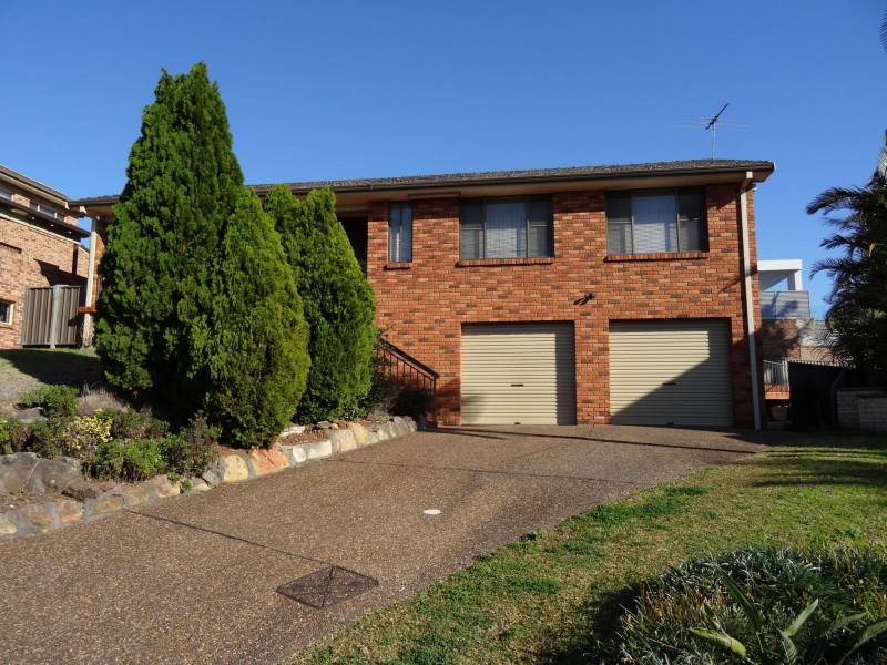 2 Avalon Close, Bossley Park NSW 2176