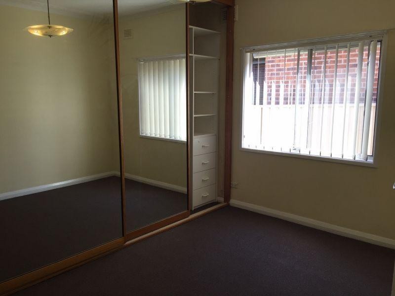 83 Cathcart Street, Fairfield NSW 2165