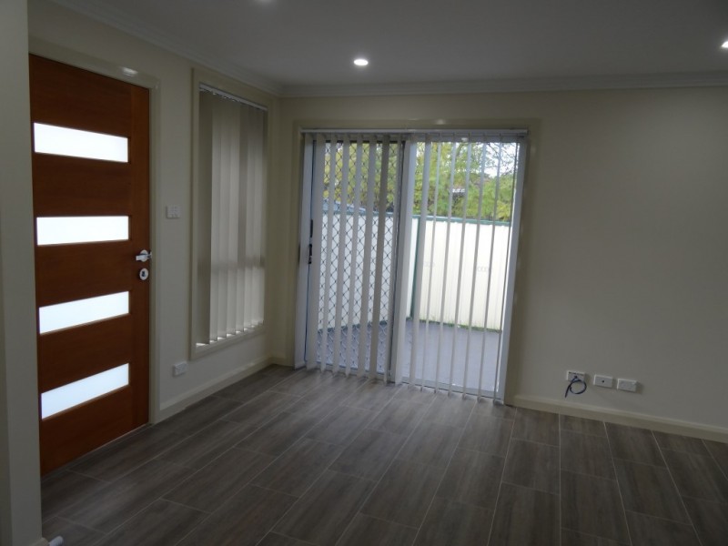 6a Westwood Street, Prairiewood NSW 2176