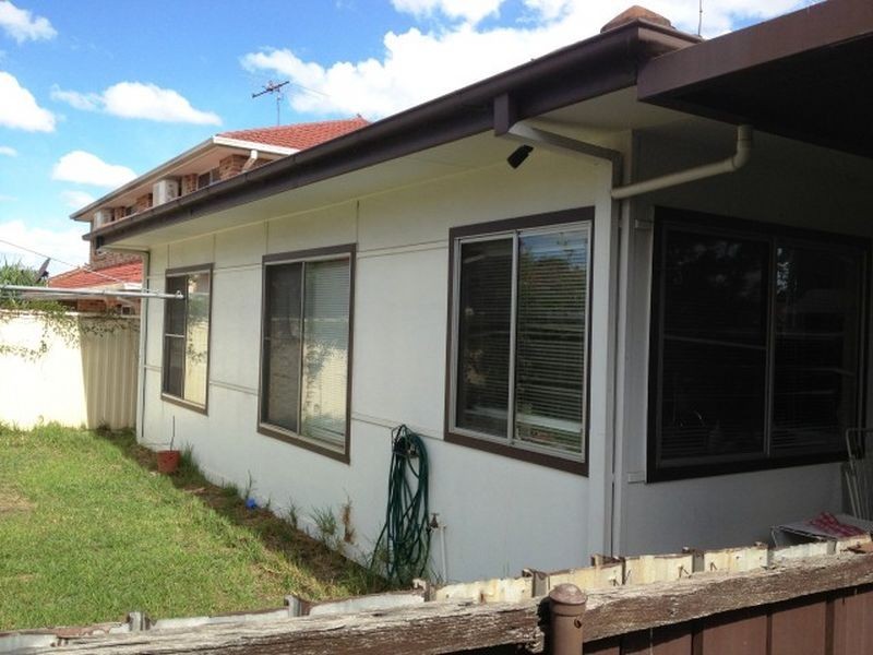 Fairfield West NSW 2165