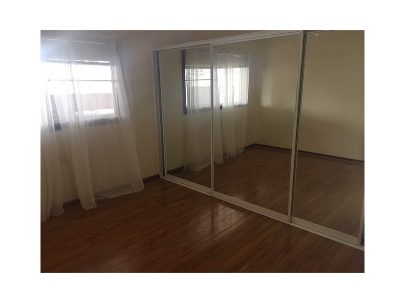 20 Normanby Street, Fairfield East NSW 2165