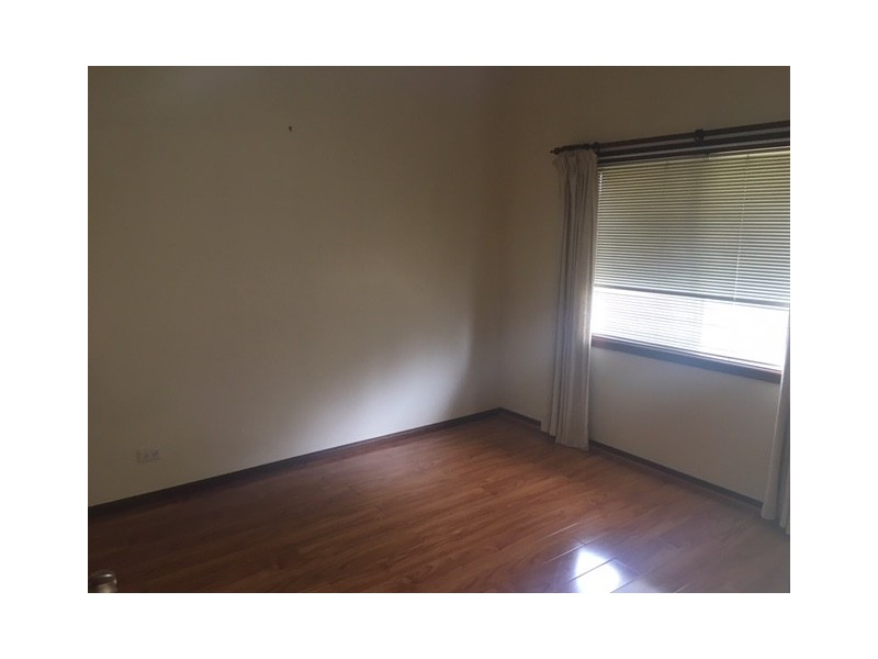 20 Normanby Street, Fairfield East NSW 2165