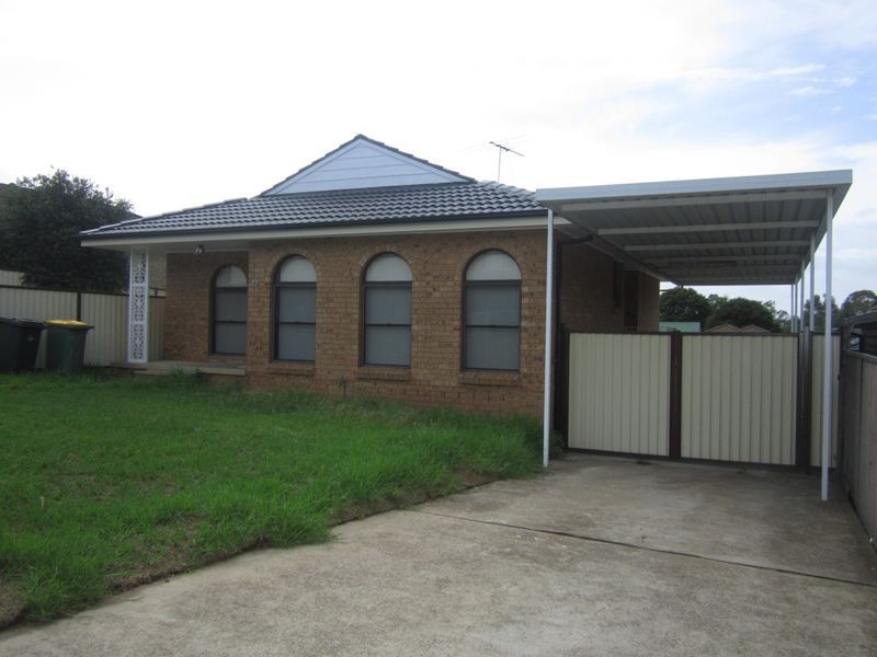 Edensor Park NSW 2176