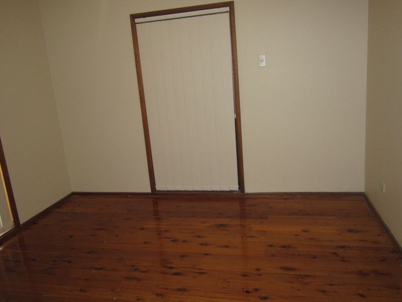 Edensor Park NSW 2176