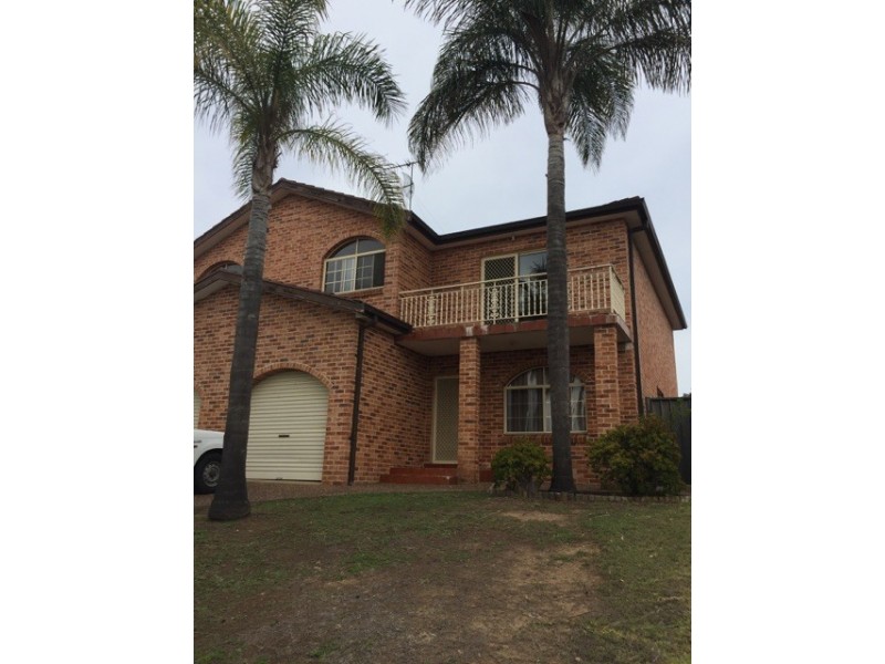 10B Derwent Place, St Clair NSW 2759