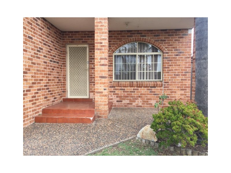 10B Derwent Place, St Clair NSW 2759