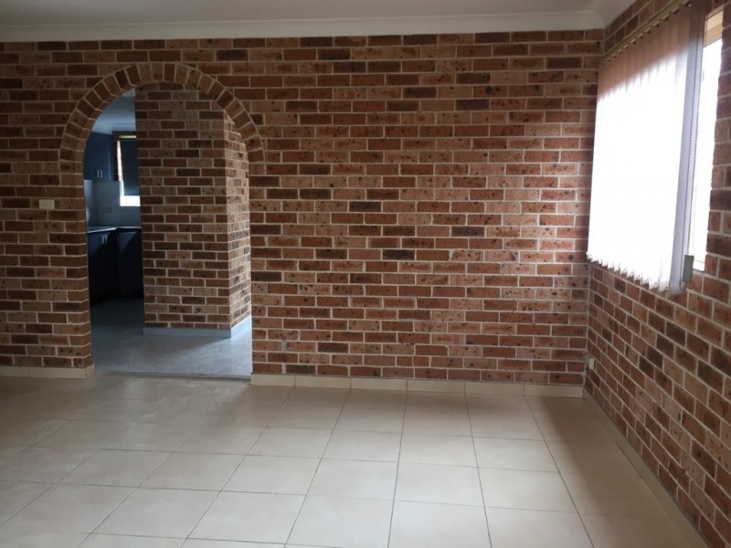 10B Derwent Place, St Clair NSW 2759