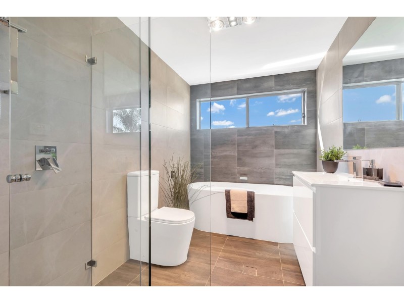 19 Dawson Street, Fairfield Heights NSW 2165