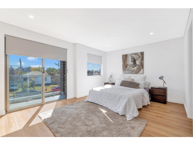 19 Dawson Street, Fairfield Heights NSW 2165