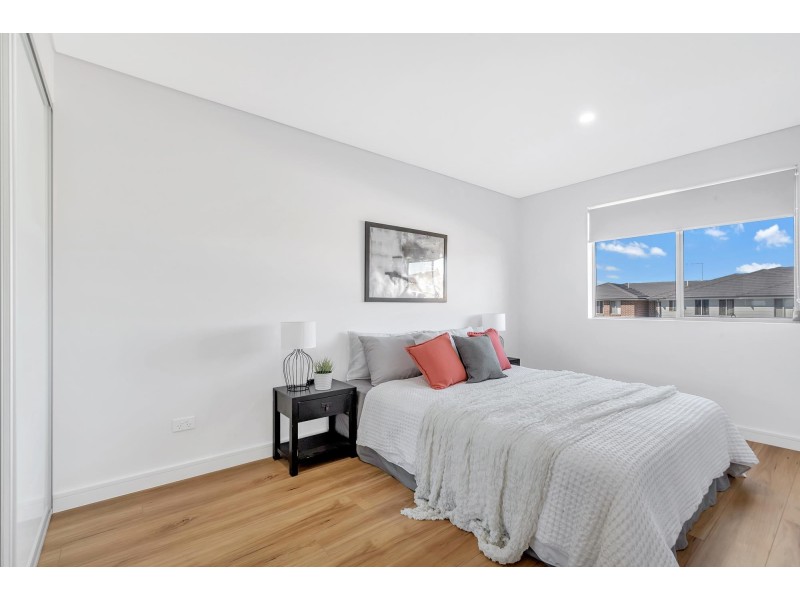 19 Dawson Street, Fairfield Heights NSW 2165