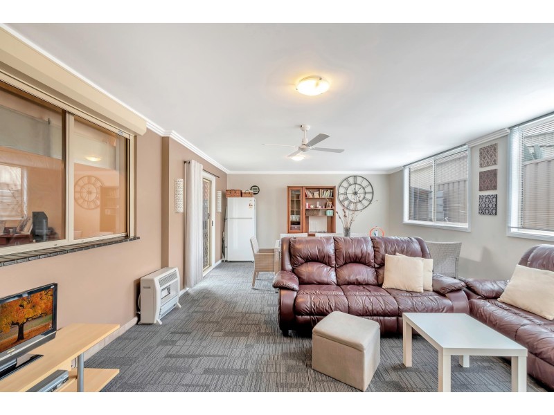 70 Station Street, Fairfield Heights NSW 2165