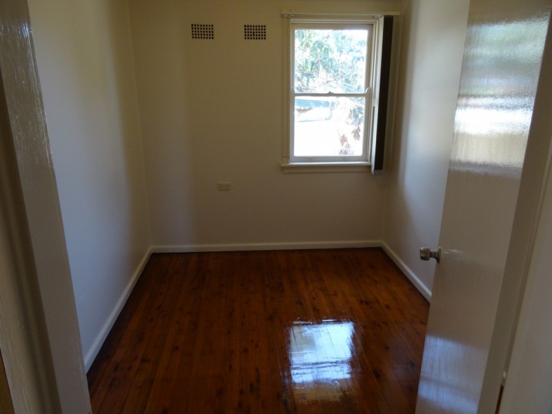 277 Smithfield Road, Fairfield West NSW 2165