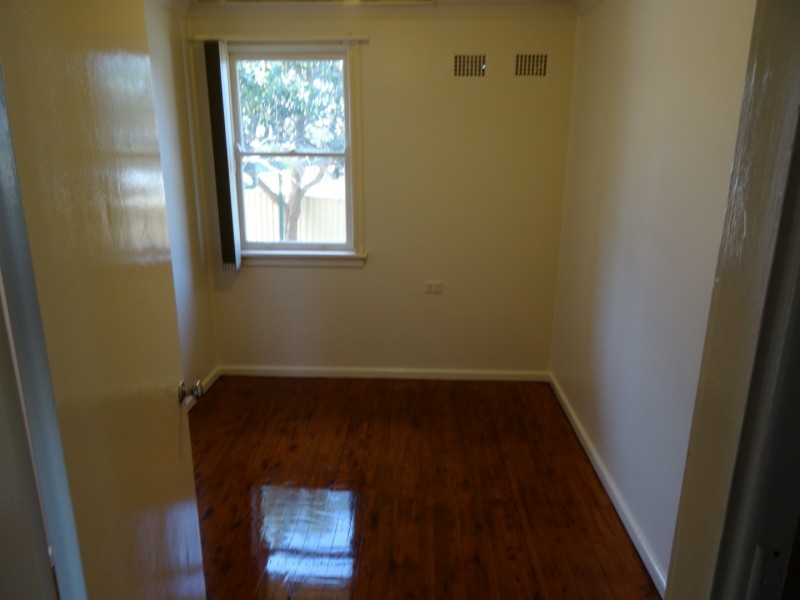 277 Smithfield Road, Fairfield West NSW 2165