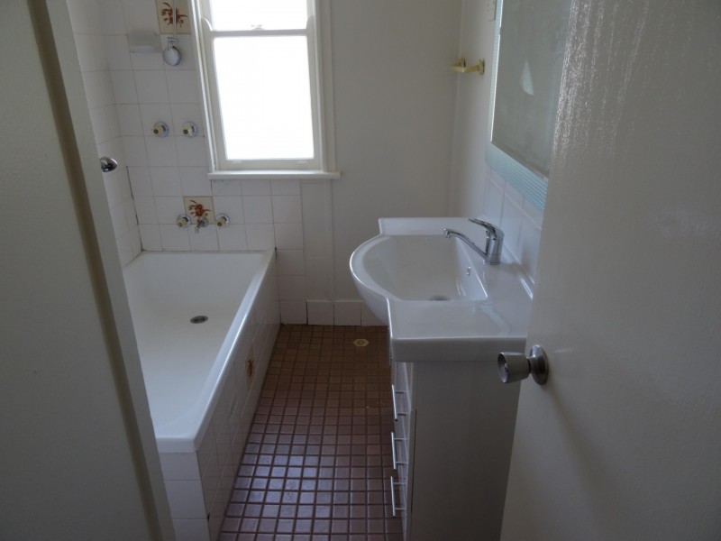 277 Smithfield Road, Fairfield West NSW 2165