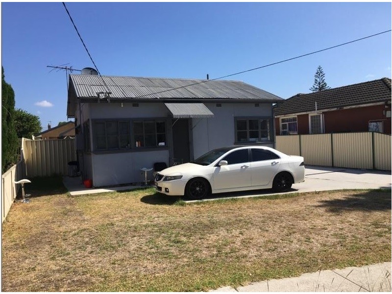 107 Brenan Street, Smithfield NSW 2164