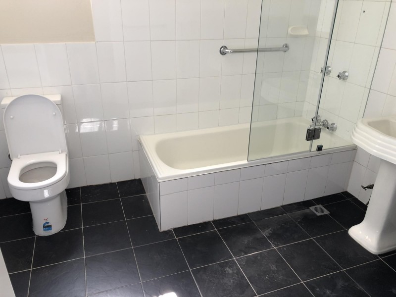 3/187 Elizabeth Drive, Liverpool NSW 2170