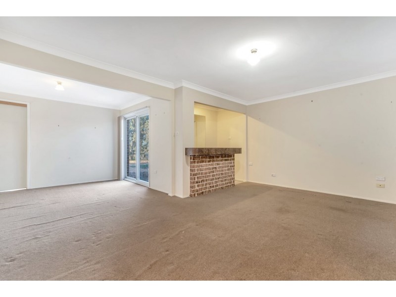 105 Robinson Rd, Bringelly NSW 2556