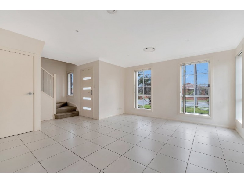 65 Kiora Street, Canley Heights NSW 2166