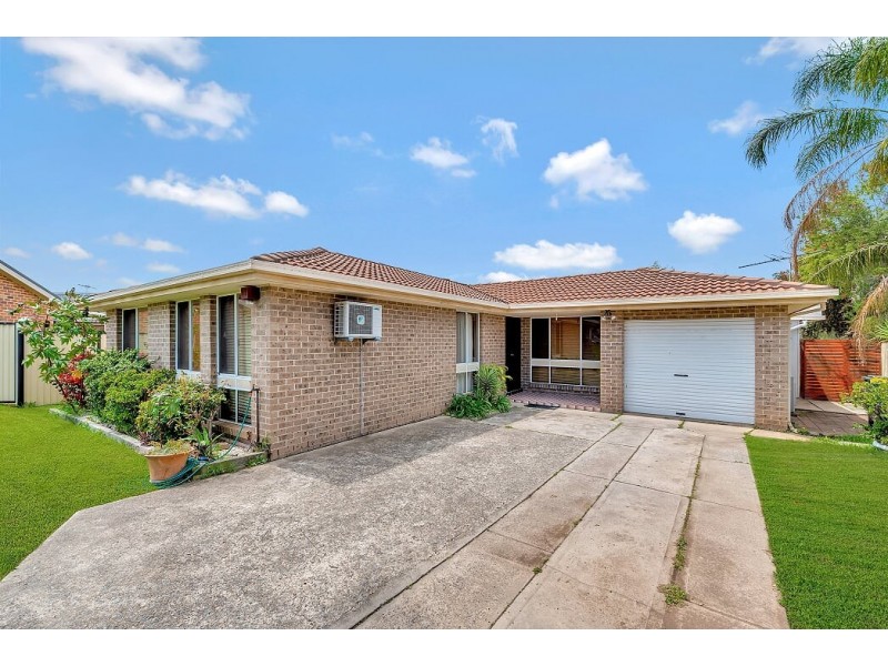 5 Marciano Close, Edensor Park NSW 2176
