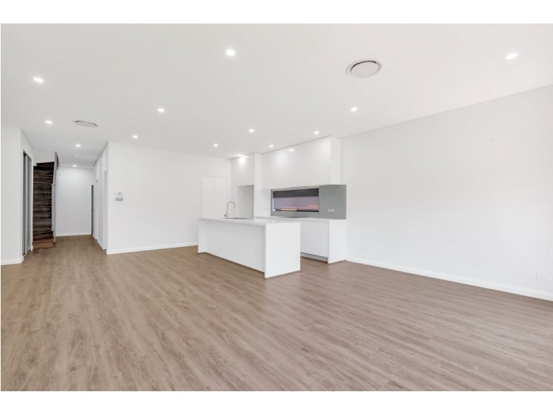 28B Percy Street, Fairfield Heights NSW 2165