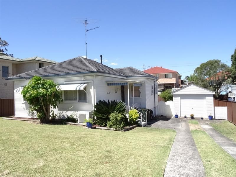 30 Garran Street, Fairfield West NSW 2165