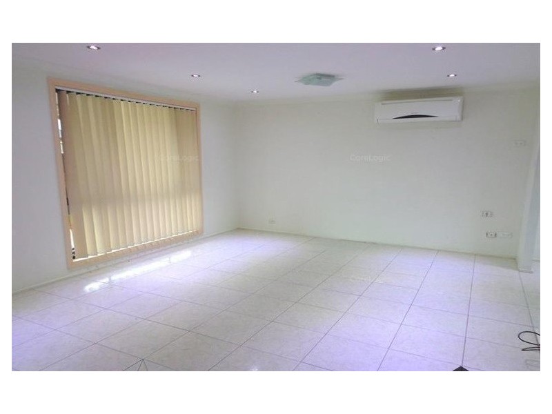 1 Snowdon Crescent, Smithfield NSW 2164