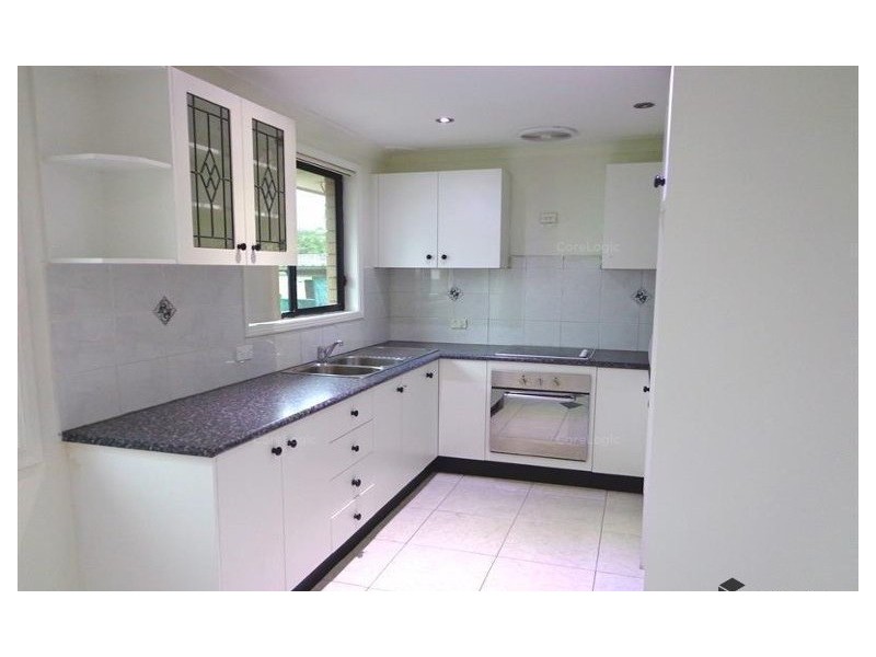 1 Snowdon Crescent, Smithfield NSW 2164