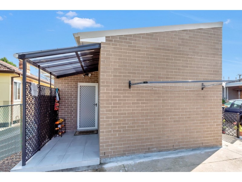 13c Pine Road, Fairfield NSW 2165