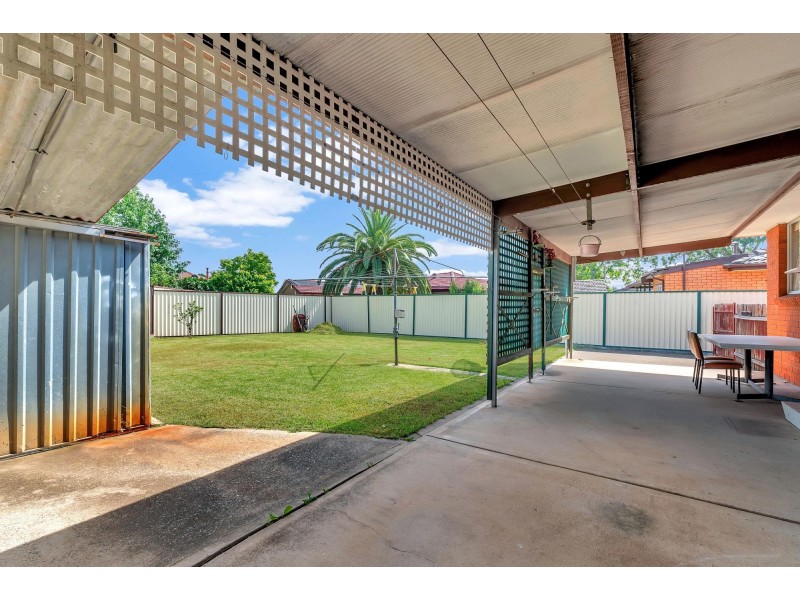 10 Dickens Road, Wetherill Park NSW 2164