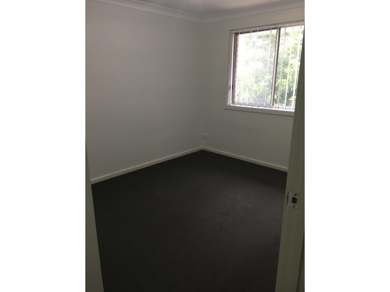 5 Avisford Street, Fairfield NSW 2165