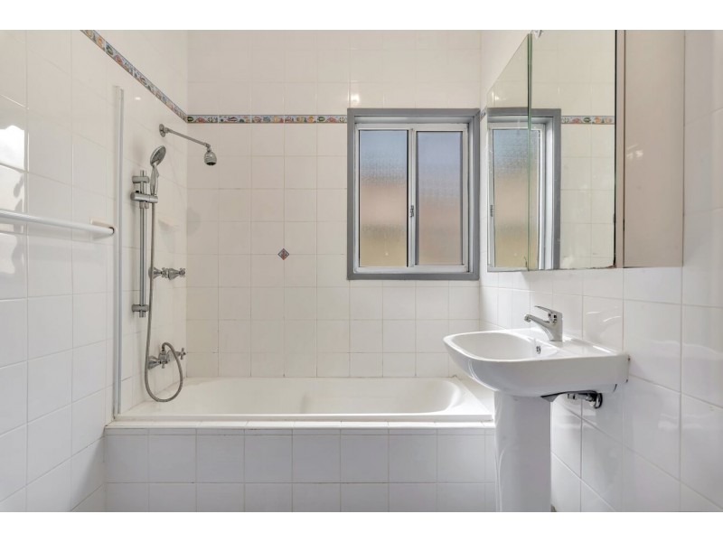 14 Rachel Crescent, Mount Pritchard NSW 2170