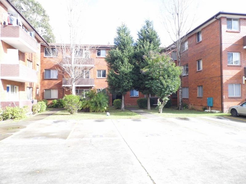 Carramar NSW 2163