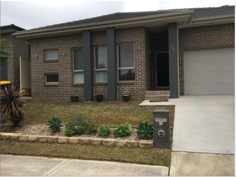 17 Hugh Terrace, Middleton Grange NSW 2171