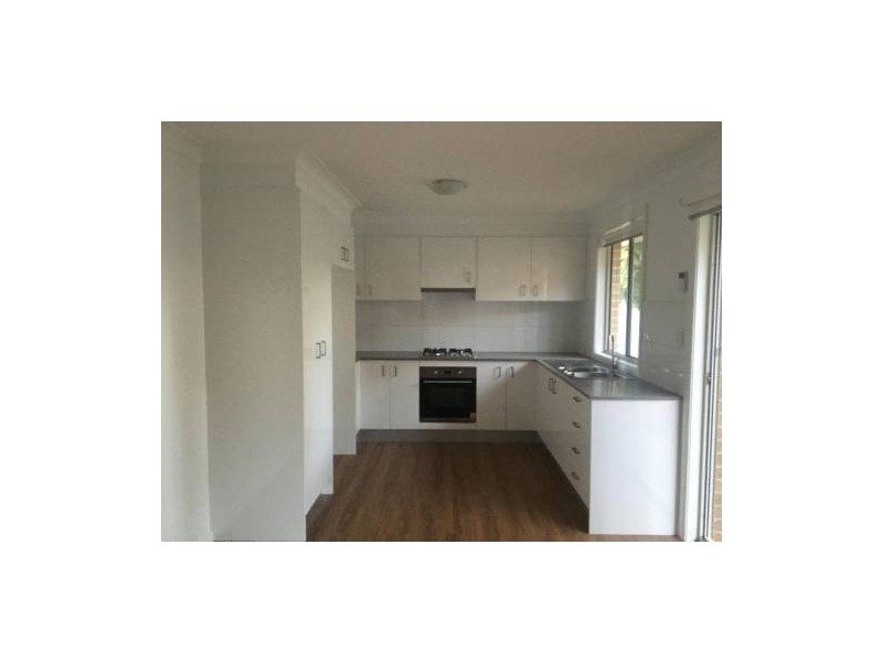 266A The Parkway, Bradbury NSW 2560