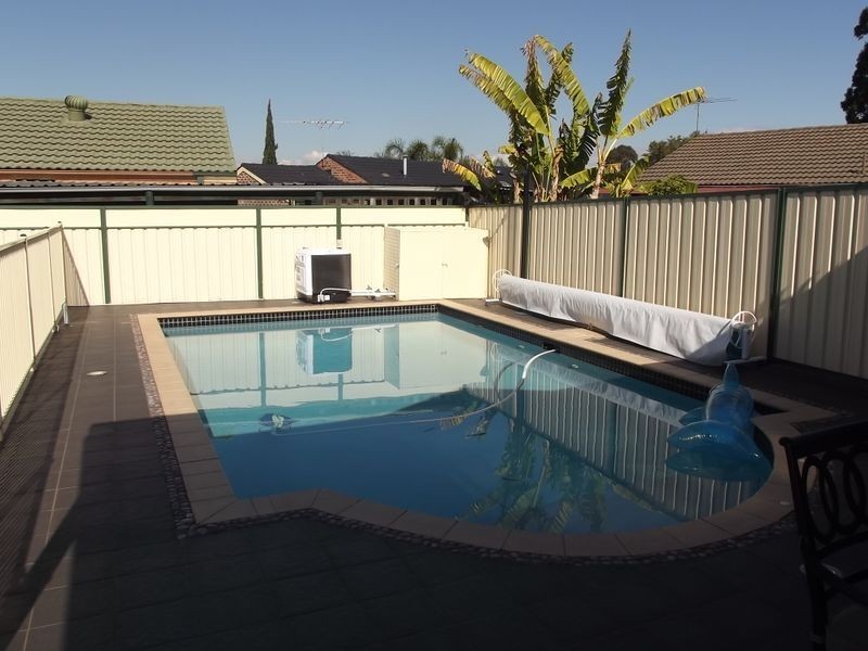 Greenfield Park NSW 2176