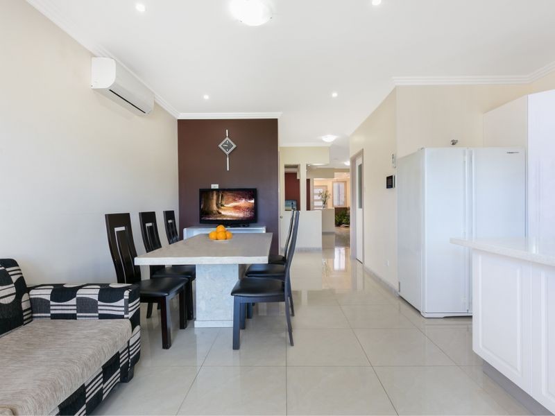 17 Salisbury Street, Canley Heights NSW 2166