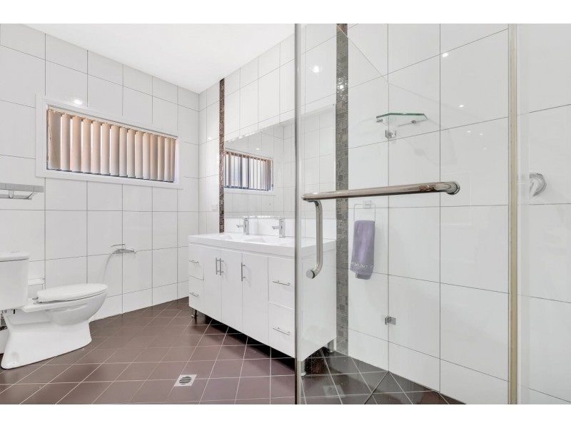 18 Throsby Street, Fairfield Heights NSW 2165