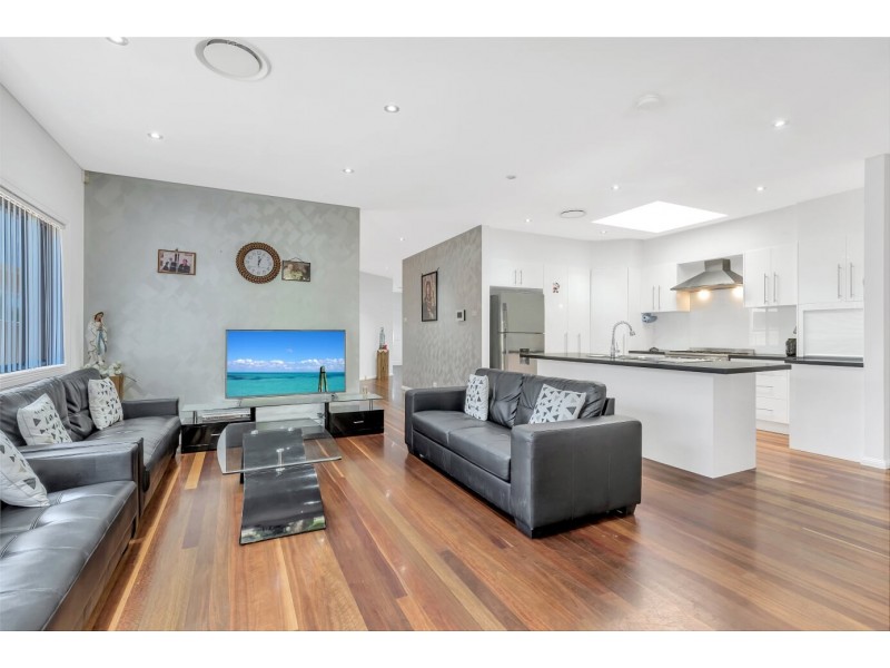 18 Throsby Street, Fairfield Heights NSW 2165