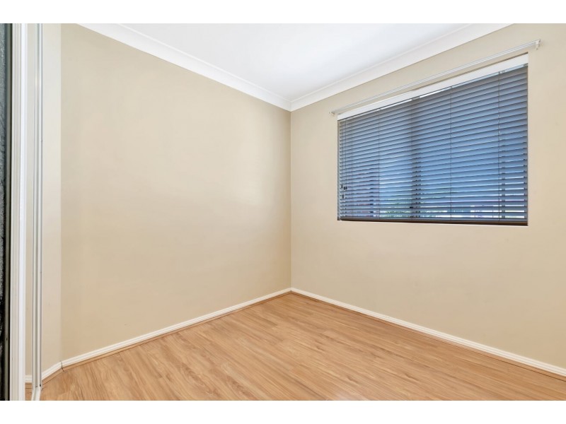 2/68 Dublin Street, Smithfield NSW 2164