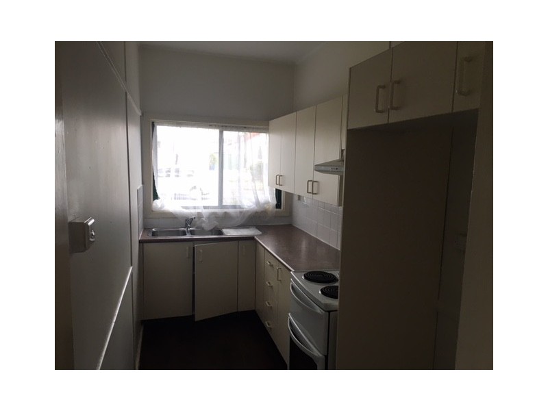 2 Sackville Street, Fairfield NSW 2165