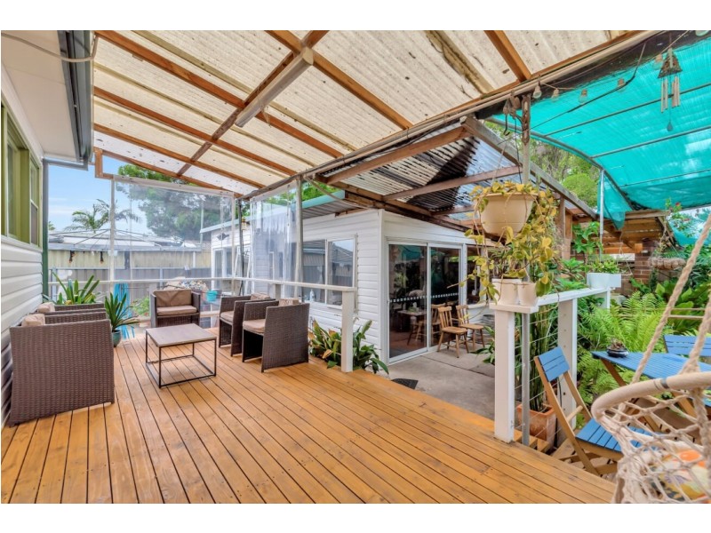 32 Dampier Crescent, Fairfield West NSW 2165