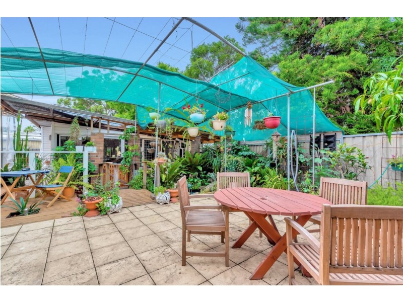 32 Dampier Crescent, Fairfield West NSW 2165