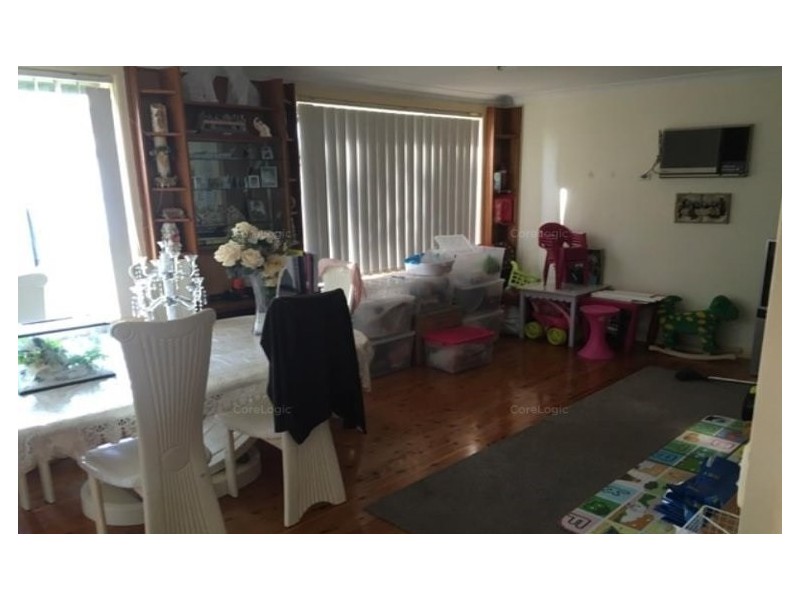 3 Bryant, Fairfield West NSW 2165